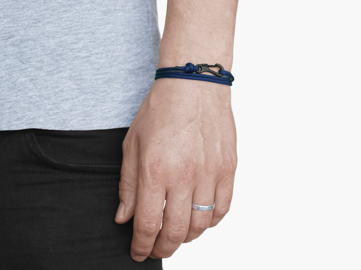 Navy & Black Carabiner Bracelet
